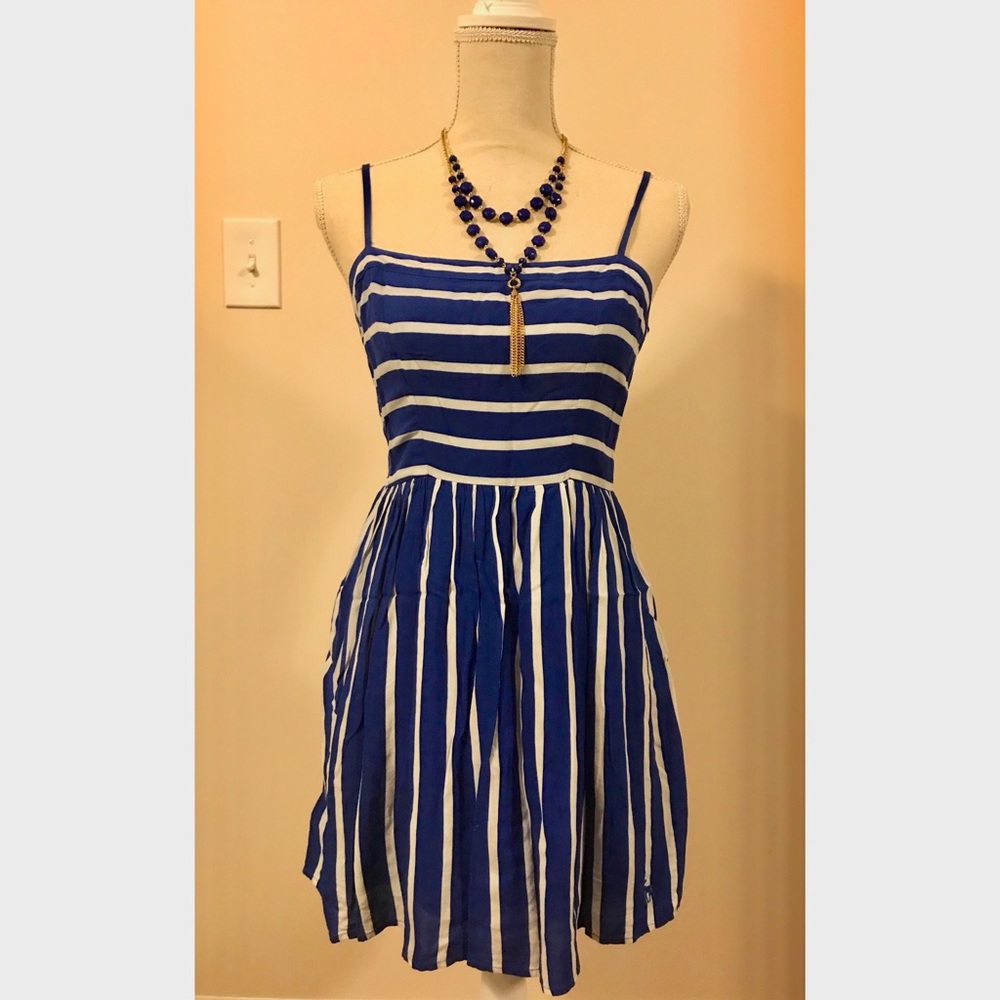 American Eagle 🦅Striped Blue and White Dress